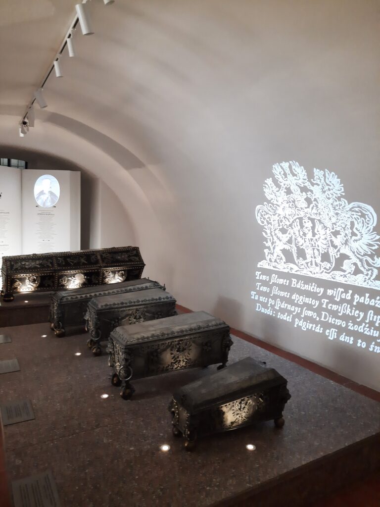 Kiejdany, mazuoleum rodzinne RadziwIłłów