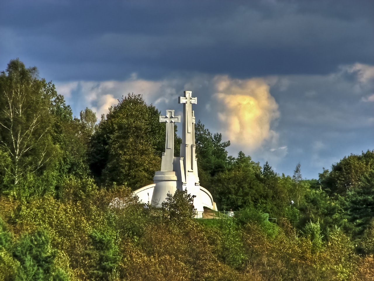 Góra Trzykrzyska (lit. Trijų kryžių kalnas)
