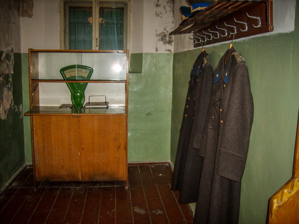 Muzeum Ofiar Ludobójstwa - Palto KGB