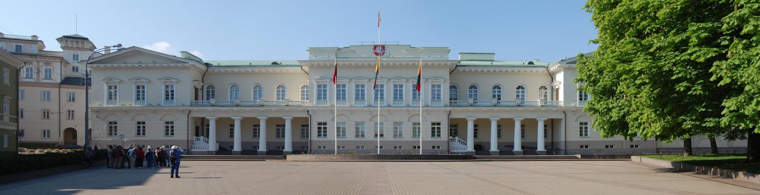 Pałac prezydencki w Wilnie - fasada
